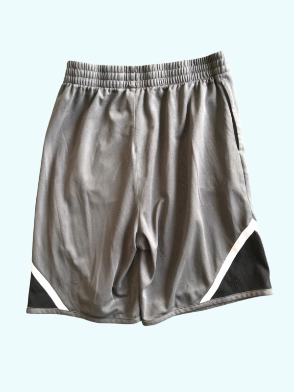 ADIDAS Shorts - Image 2