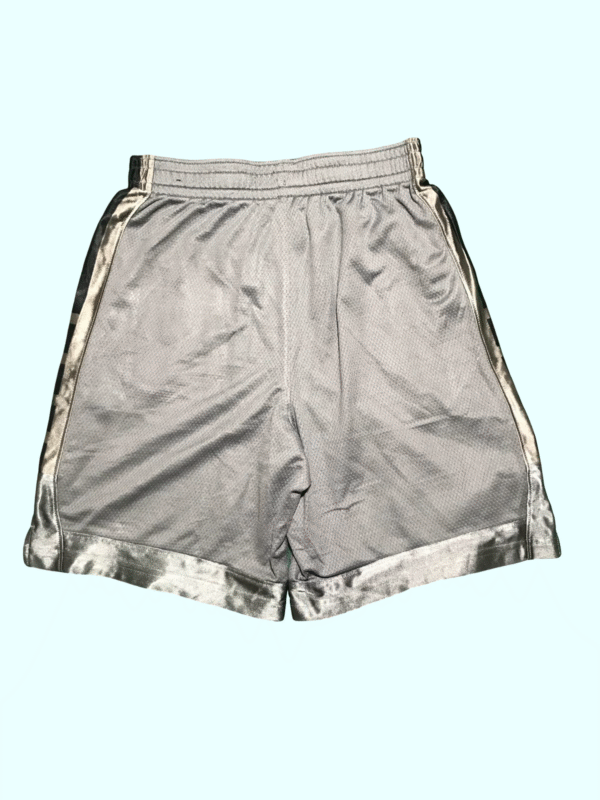 NIKE Shorts - Image 2