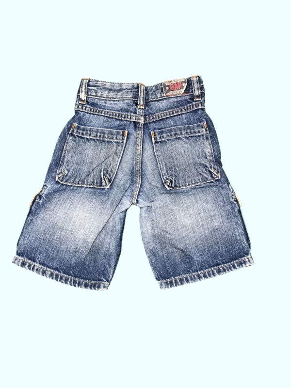 GAP Shorts - Image 2